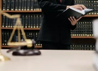 Помощь юриста 
